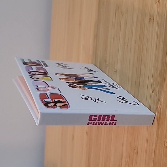 Spice Girls Official Merchandise Autograph Book / Sketch Book - Picture 4 of 4